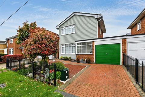 Beatrice Avenue, Canvey Island SS8 2 bed house for sale