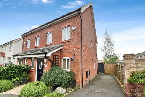 Hastings Gardens, Stockport, SK5 3 bed semi