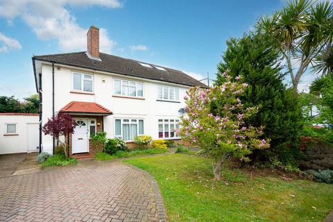 Elm Road, New Malden, KT3 3 bed semi