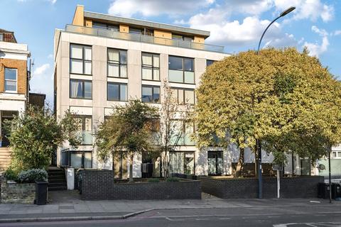 Lewisham Way, London 1 bed apartment for sale