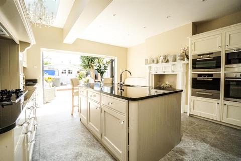 Alfred Road, Hastings 2 bed terraced house for sale