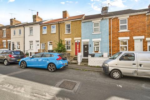 Exmouth Street, Swindon, Wilts, SN1 2 bed terraced house for sale