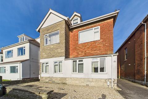 Hamilton Road, Bournemouth, Dorset, BH1 2 bed apartment for sale