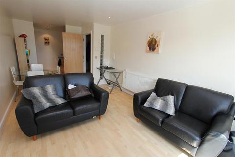 Balmoral Place, Brewery Wharf 1 bed flat for sale