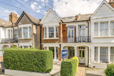 Cumberland Road, London W3 3 bed flat for sale