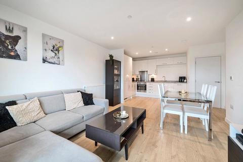 Hops House, 7 Old Brewery Way, London 2 bed apartment for sale