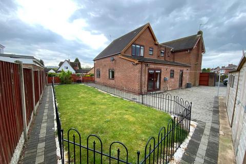 Uffmoor Lane, Halesowen B63 5 bed detached house for sale