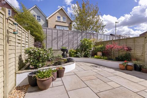 Freya Mews, Liss, Hampshire 4 bed townhouse for sale