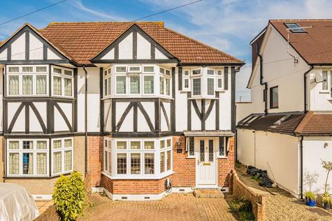 Crane Way, Whitton TW2 3 bed house for sale
