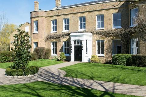 Royal Quay, Harefield UB9 1 bed ground floor flat for sale