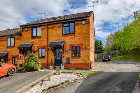 9 Bankside, Wombourne, Wolverhampton 2 bed end of terrace house for sale
