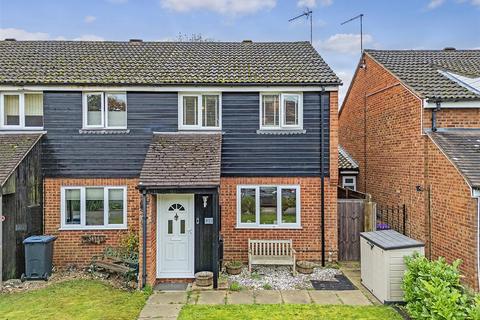 Roydon Road, Stanstead Abbotts 3 bed end of terrace house for sale