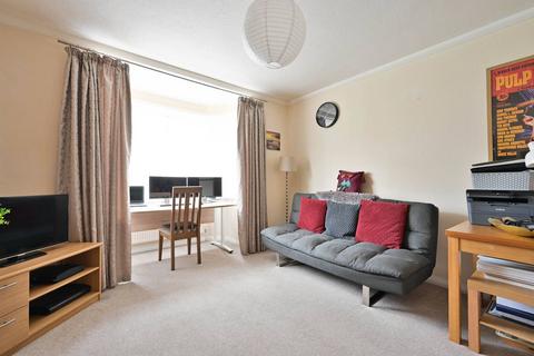 Surbiton, Surbiton, KT6 1 bed flat for sale