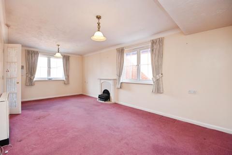 Riverside Court, Halstead CO9 1 bed apartment for sale