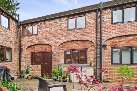 Church Street, Telford TF7 3 bed barn conversion for sale