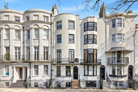 Grand Parade, Brighton, East Sussex, BN2 1 bed apartment for sale