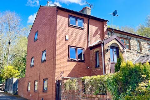 Tottington Road, Greater Manchester BL2 2 bed semi