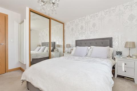 Olympia Way, Whitstable, Kent 1 bed apartment for sale