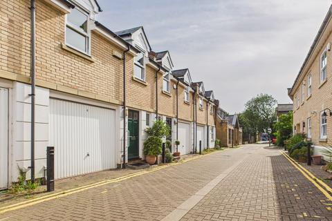Cambridge Place, Cambridge 3 bed terraced house for sale