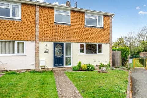 Wentworth Close, Farnham, Surrey... 3 bed end of terrace house for sale