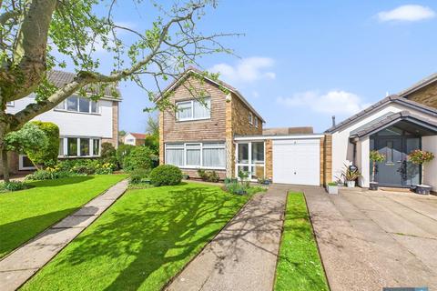 Kendal Close, Sprotbrough, Doncaster... 3 bed link detached house for sale