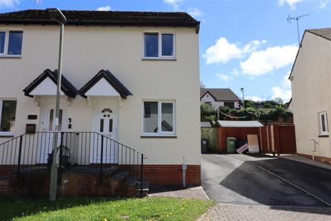 Primrose Avenue, Barnstaple, EX32 2 bed semi