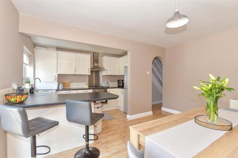 Glencoe Road, Margate, Kent 3 bed terraced house for sale
