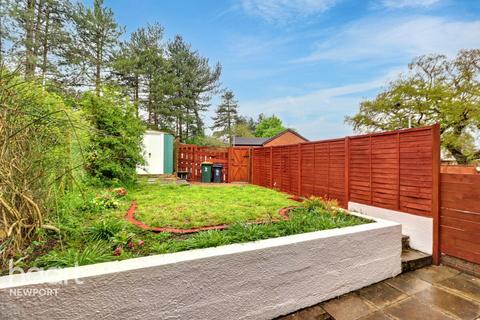Sutherland Crescent, Newport 3 bed terraced house for sale