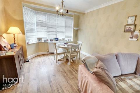 Applegarth Drive, Newbury Park 3 bed terraced house for sale