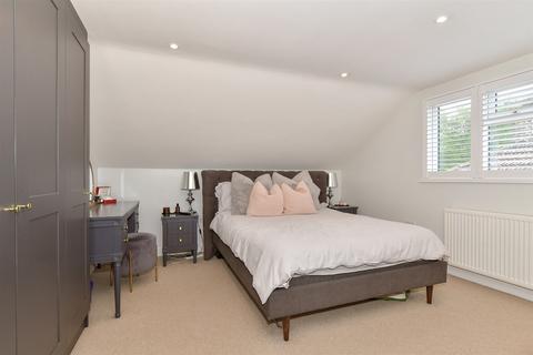 Berwick Road, Welling, Kent 4 bed semi