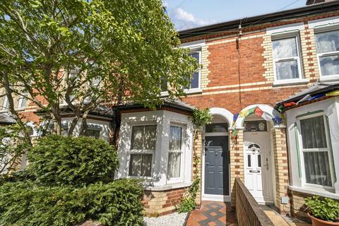Cholmeley Road, Reading, Berkshire 2 bed terraced house for sale