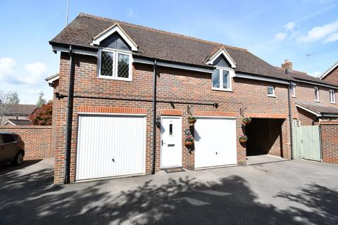 The Furlong, Oakley, Bedford, MK43 2 bed coach house for sale