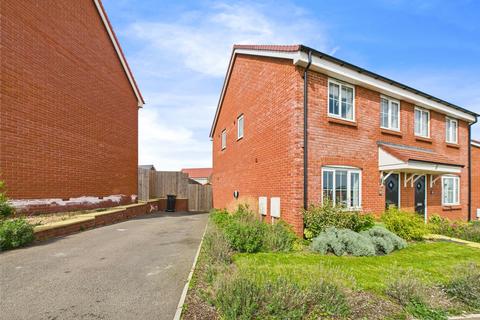 Emerald Avenue, Ipswich, Suffolk, IP1 3 bed semi