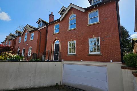 Martree Court, Sandbach CW11 4 bed detached house for sale