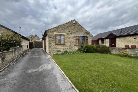 Elizabeth Avenue, Bradford BD12 2 bed detached bungalow for sale