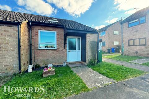 Petit Couronne Way, Beccles 2 bed end of terrace house for sale