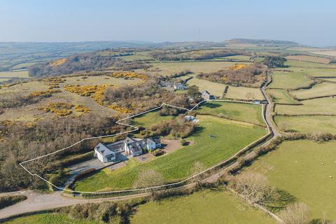 Beaumaris LL58 5 bed detached house for sale