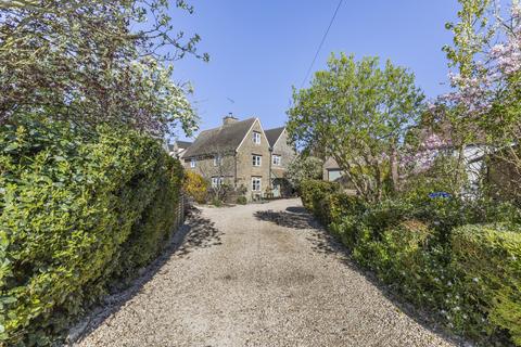 South Close Greatworth... 5 bed detached house for sale
