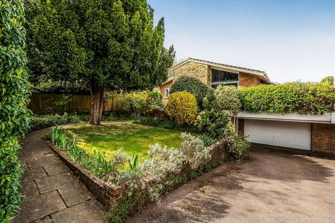 PARKERS LANE, ASHTEAD KT21 3 bed detached house for sale