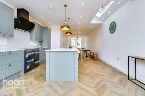 Aubrey Road, Walthamstow 4 bed end of terrace house for sale