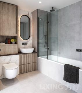 Queen's Cross, Royal Eden Docks, E16 1 bed apartment for sale