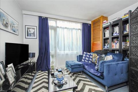 Court Royal, London, SW15 Studio for sale