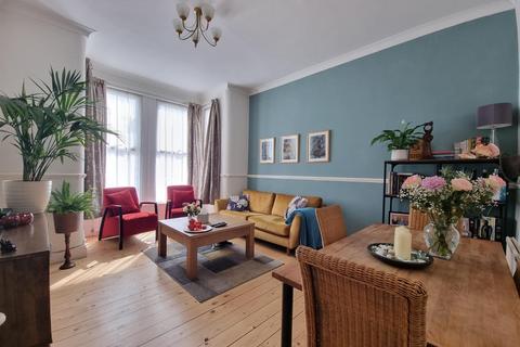 Alloa Road, Goodmayes 1 bed flat for sale