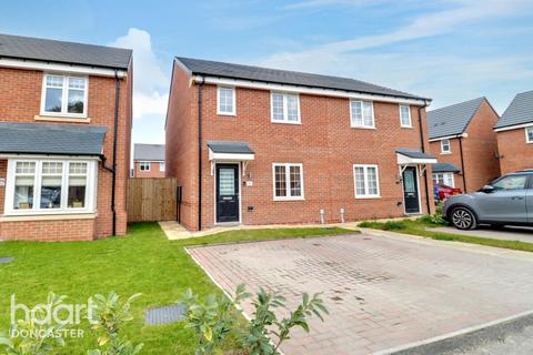 Hunter Road, Dunsville, Doncaster 3 bed semi