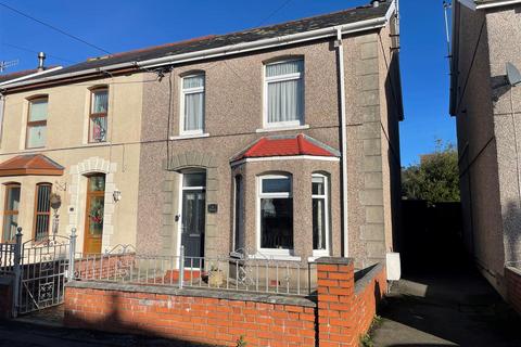 Ashburnham Road, Pembrey, Burry Port 3 bed semi