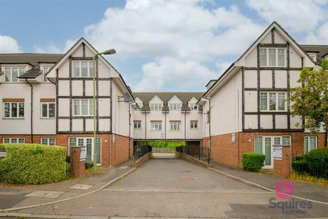 Great North Way, London 1 bed flat for sale