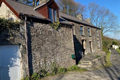 Pendine, Carmarthen 4 bed detached house for sale