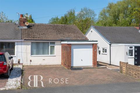 Western Drive, Leyland 3 bed semi