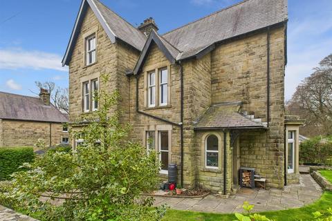 Marlborough Road, Buxton 6 bed detached house for sale
