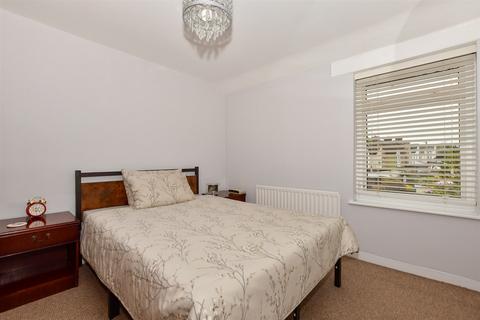 Birling Road, Snodland, Kent 2 bed terraced house for sale